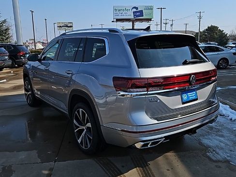 New 2026 Volkswagen Atlas SEL Premium R-Line AWD/4WD image 7