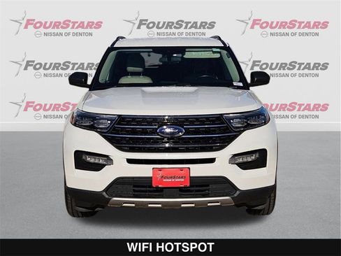 Used 2021 Ford Explorer XLT w/ Equipment Group 202A image 10