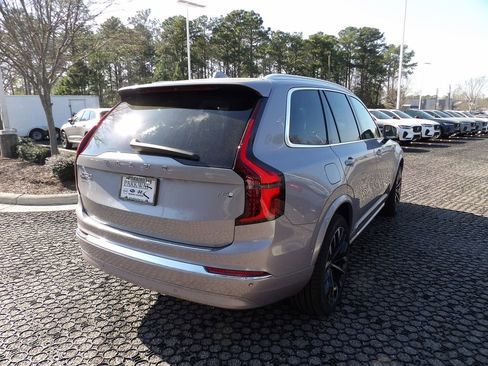New 2026 Volvo XC90 T8 Plus w/ Protection Package Premier AWD/4WD image 5