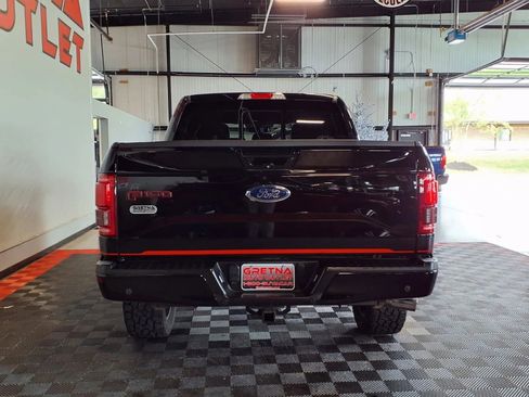 Used 2017 Ford F150 Lariat w/ Equipment Group 502A Luxury AWD/4WD image 5