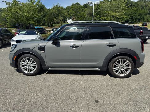 Used 2022 MINI Cooper Countryman FWD image 4