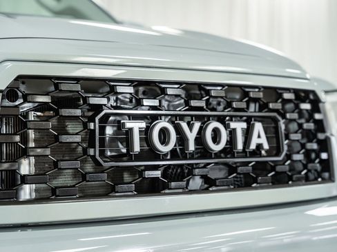 Used 2021 Toyota Sequoia TRD Pro image 7