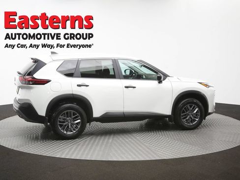 Used 2023 Nissan Rogue S AWD/4WD image 43