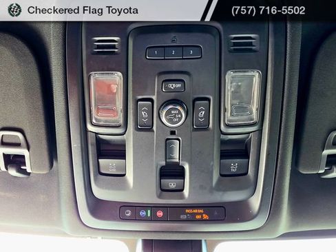 Used 2022 GMC Yukon XL Denali w/ Max Trailering Package image 10