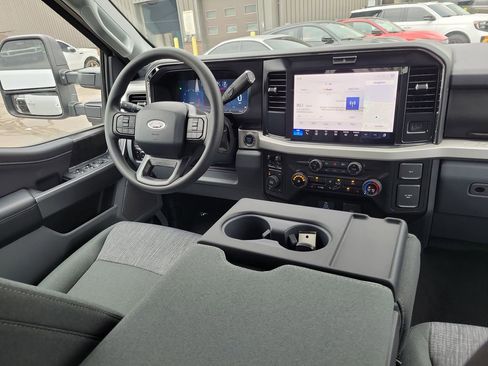 New 2026 Ford F250 XLT image 13