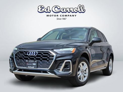 Used 2023 Audi Q5 2.0T Premium w/ Convenience Package AWD/4WD image 1