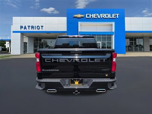 Used 2020 Chevrolet Silverado 1500 RST AWD/4WD image 9