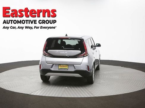Used 2025 Kia Soul LX w/ LX Technology Package image 37