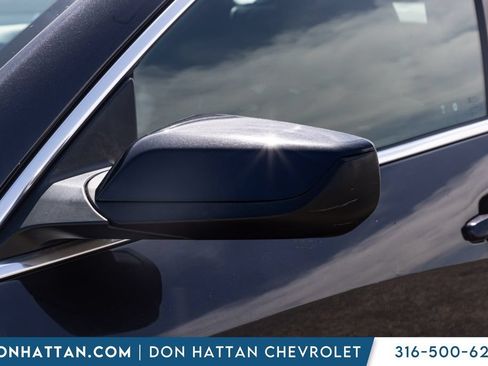 Used 2023 Chevrolet Malibu LT FWD image 21