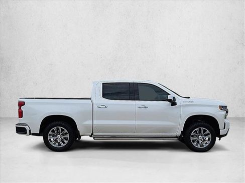 Used 2020 Chevrolet Silverado 1500 High Country w/ Technology Package AWD/4WD image 4