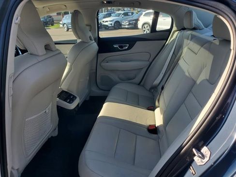 Used 2021 Volvo S60 T5 Inscription AWD/4WD image 27