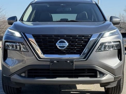 Used 2021 Nissan Rogue SL image 9