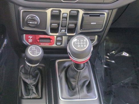 New 2026 Jeep Wrangler Rubicon image 12