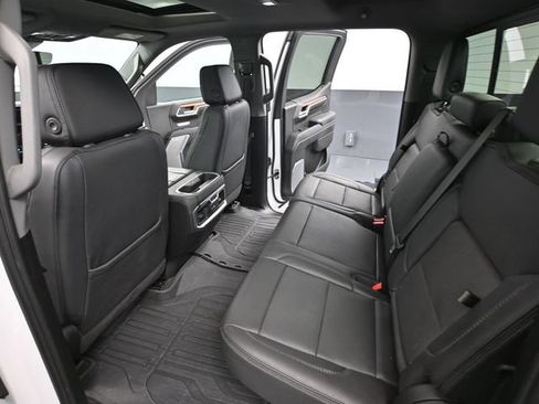 Used 2023 GMC Sierra 1500 Denali w/ Technology Package AWD/4WD image 47