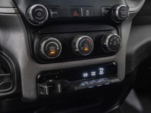 Used 2020 RAM 3500 Tradesman image 28