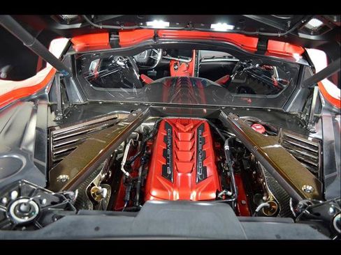 Used 2021 Chevrolet Corvette Stingray Preferred Cpe w/ Z51 Performance Package RWD image 18