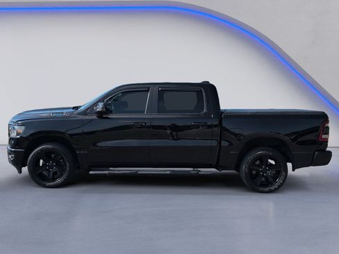 Used 2023 RAM 1500 Big Horn AWD/4WD image 3