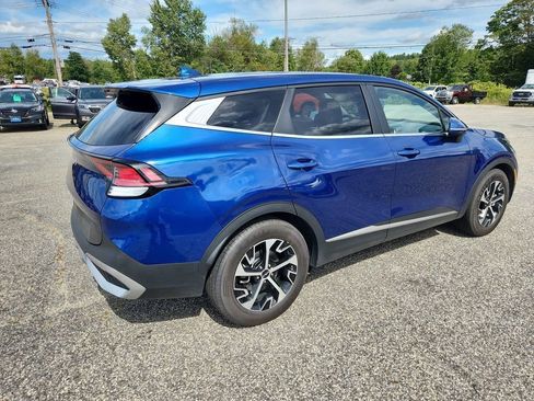 Certified 2023 Kia Sportage EX image 7