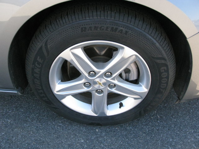 Used 2024 Chevrolet Malibu LT FWD image 10