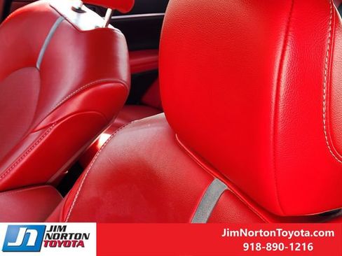 Used 2020 Toyota Camry XSE FWD image 16