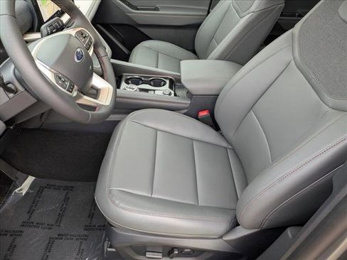 New 2026 Ford Explorer Active w/ Active Comfort Package AWD/4WD image 4