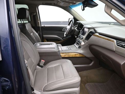 Used 2017 GMC Yukon Denali w/ Open Road Package image 7