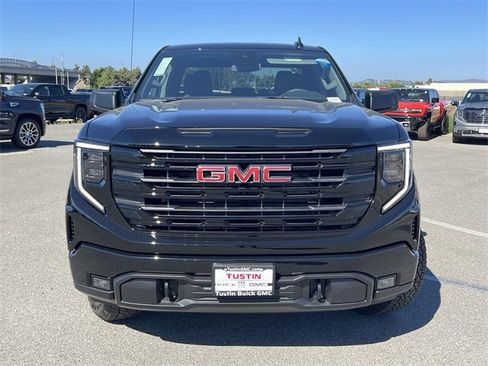New 2026 GMC Sierra 1500 Elevation w/ LPO, Elevation Black Package image 8