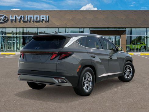 New 2026 Hyundai Tucson SE FWD image 4