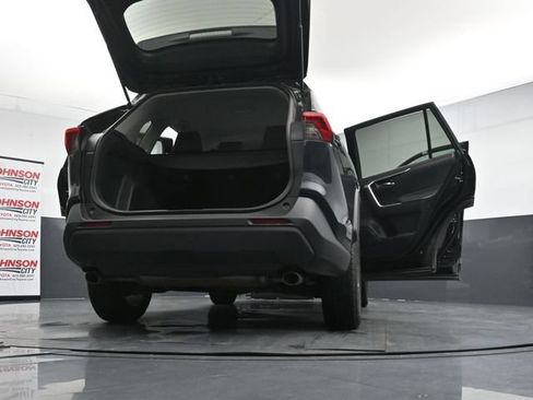 Used 2024 Toyota RAV4 XLE AWD/4WD image 29