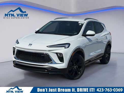 Used 2024 Buick Encore GX Sport Touring w/ Comfort Package image 1