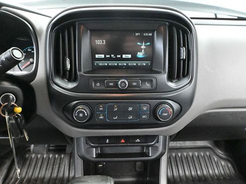 Used 2018 Chevrolet Colorado W/T image 29