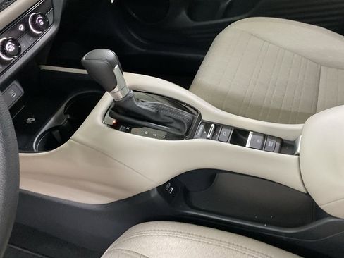 Certified 2026 Honda HR-V LX image 20
