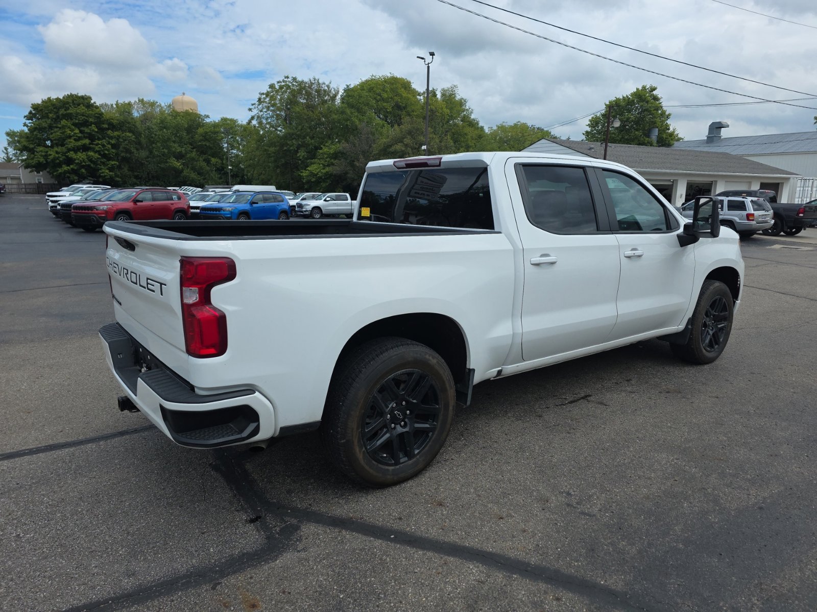 Used 2023 Chevrolet Silverado 1500 RST w/ Max Trailering Package AWD/4WD image 3
