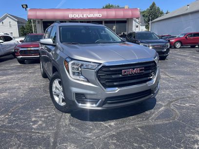 Used 2024 GMC Terrain SLE w/ Driver Convenience Package