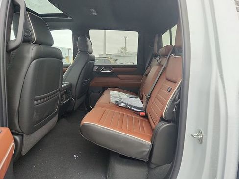 New 2026 GMC Sierra 3500 Denali Ultimate image 6
