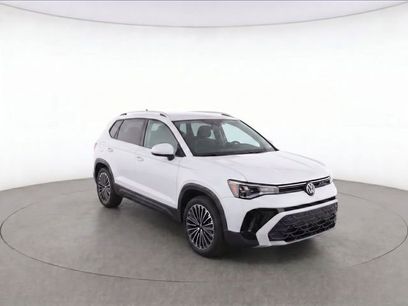 Used 2025 Volkswagen Taos SE