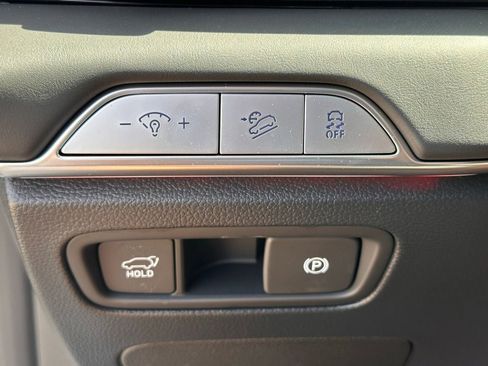 Used 2026 Genesis GV80 3.5T e-SC image 27