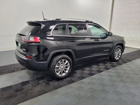 Used 2019 Jeep Cherokee Latitude Plus AWD/4WD image 10