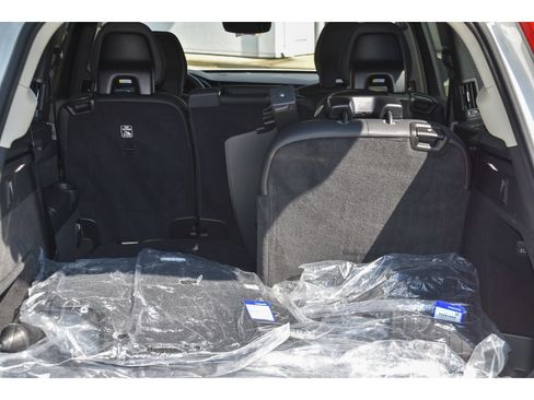 Used 2024 Volvo XC90 T8 Plus w/ Protection Package Premier AWD/4WD image 24