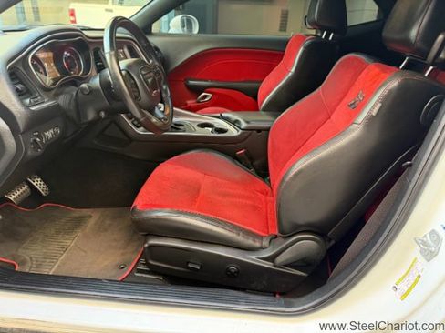 Used 2019 Dodge Challenger R/T Scat Pack w/ Widebody Package image 10