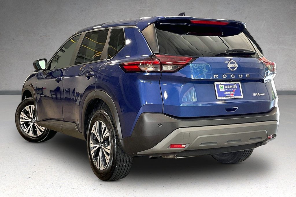 Used 2023 Nissan Rogue SV AWD/4WD image 4