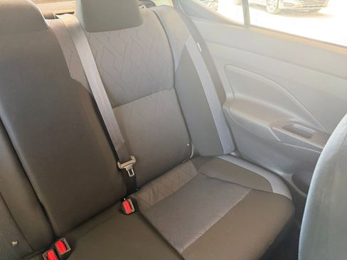 Used 2025 Nissan Versa SV FWD image 35