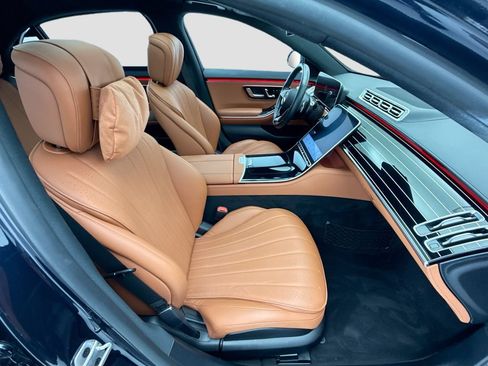 Certified 2023 Mercedes-Benz S 580e 4MATIC Sedan image 19