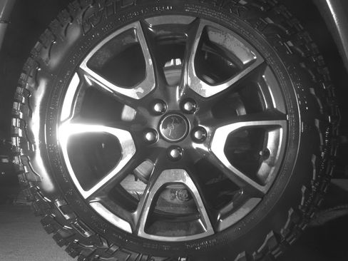 Used 2025 Jeep Compass Trailhawk image 15