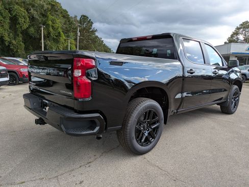 New 2026 Chevrolet Silverado 1500 Custom image 4