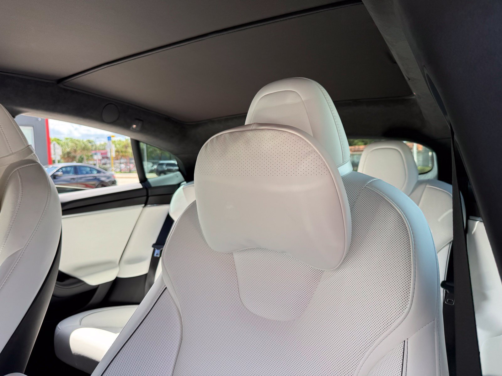 Used 2023 Tesla Model S Plaid AWD/4WD image 18