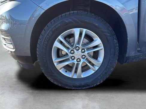 Used 2020 Buick Enclave Essence w/ Sound and Sites Package image 40