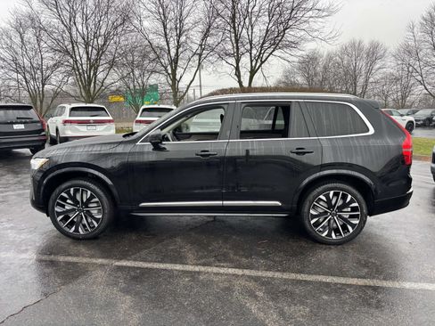 Used 2026 Volvo XC90 B6 Plus w/ Protection Package Premier AWD/4WD image 4