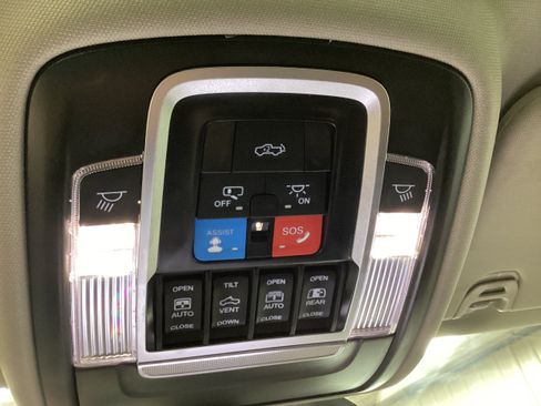 Used 2026 RAM 1500 Limited w/ Trailer Tow Group AWD/4WD image 21