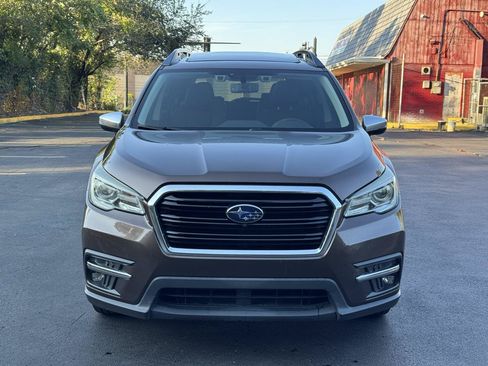 Used 2019 Subaru Ascent Touring AWD/4WD image 3
